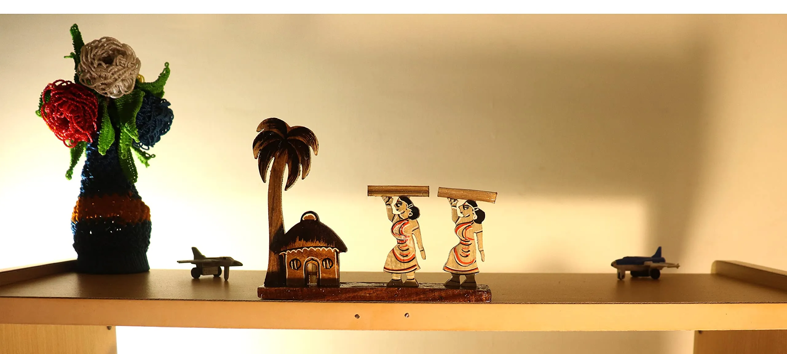 Bankura Traditional Art Center Wooden handicrafts Farmer Girls Showpiece -Table Decoration and Wall Mounted Home Decor Toy for Kids 15 cm Length, Clear,1 Piec