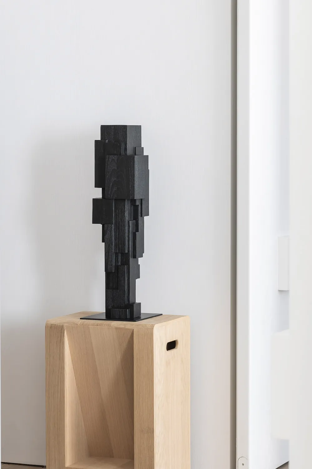 Brushed Teak Decorative Object | Ethnicraft Construction