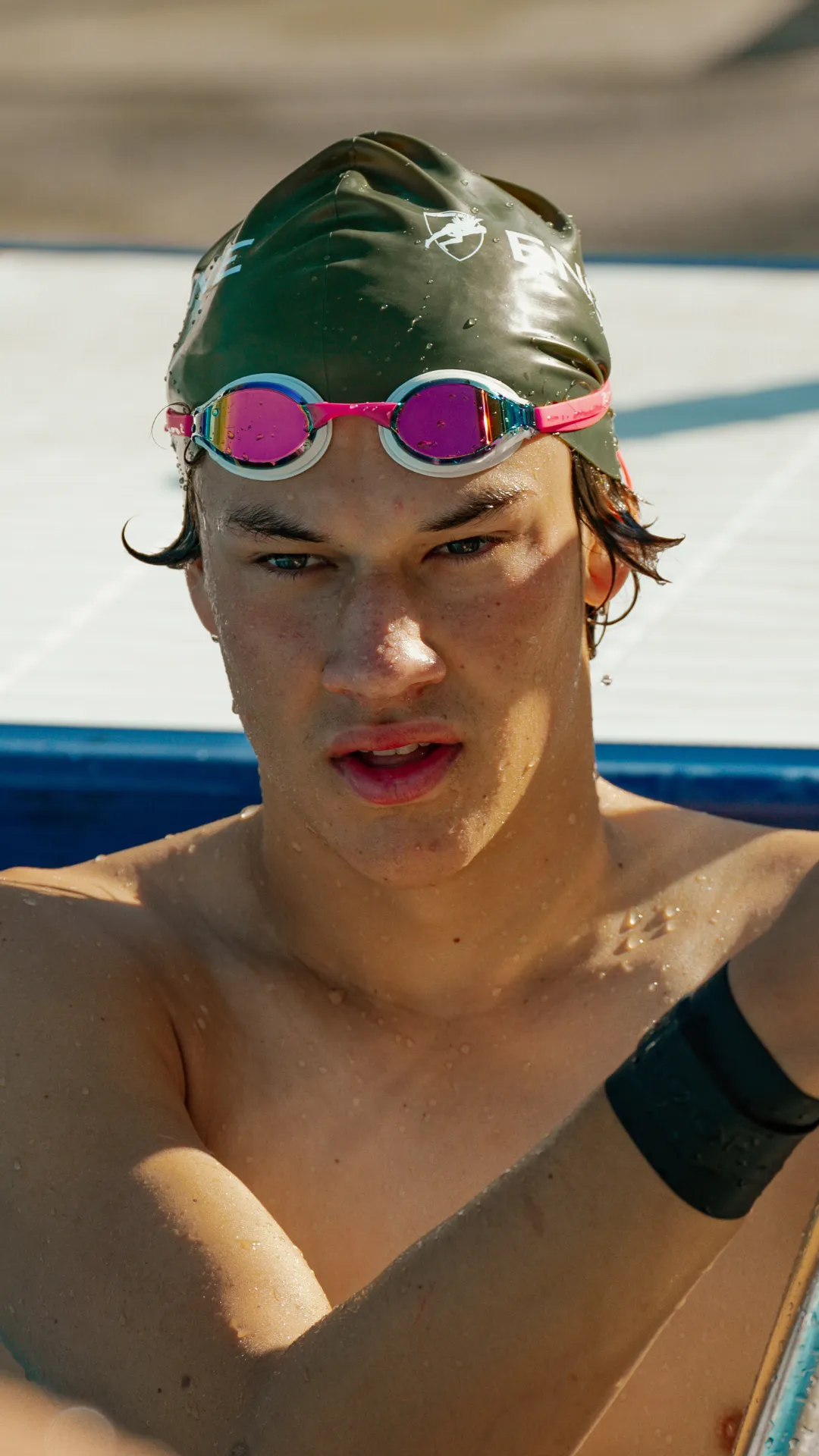 Bullet Goggle