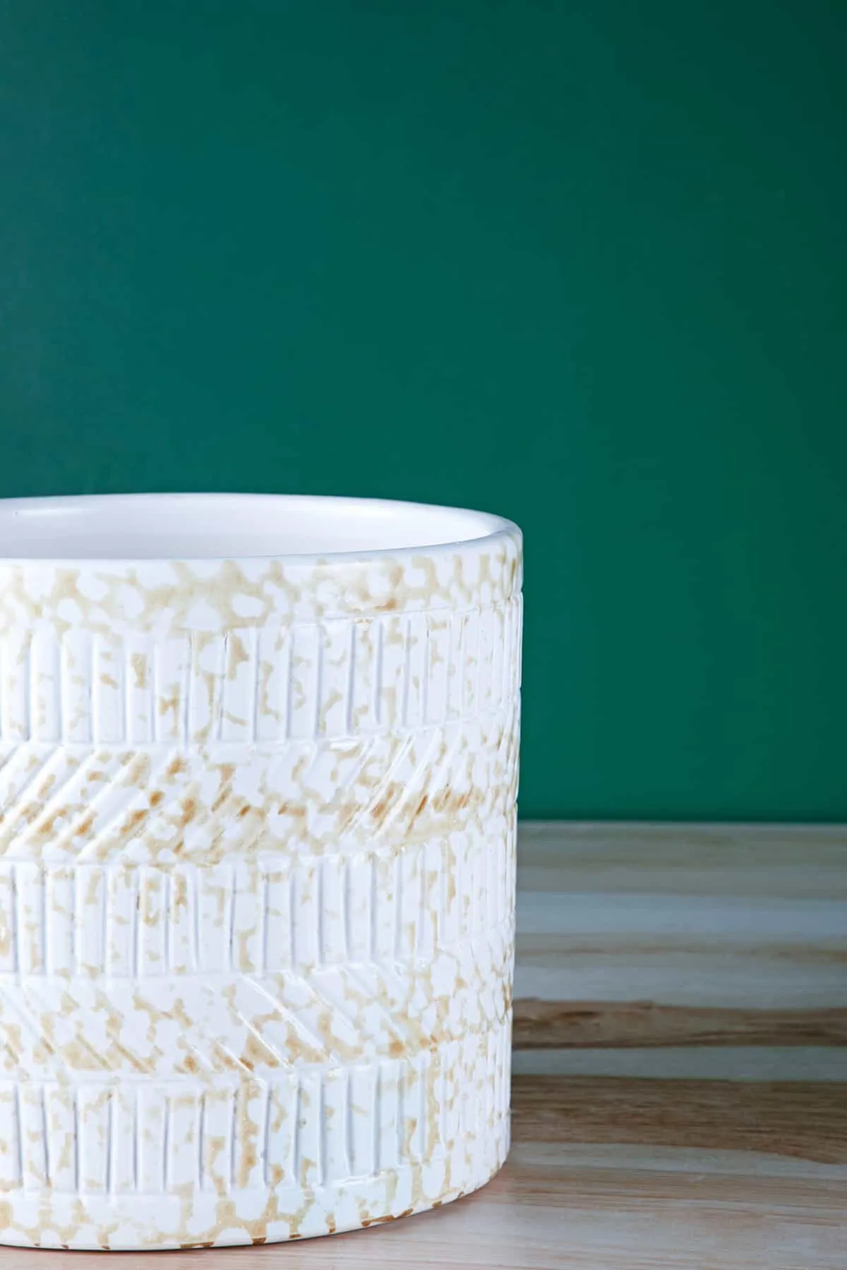 Cutwork Cylinder White Herb Planter