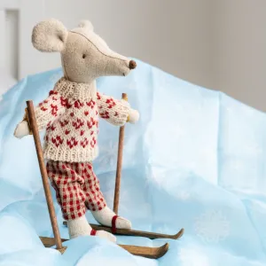 Maileg winter mouse mum with ski set