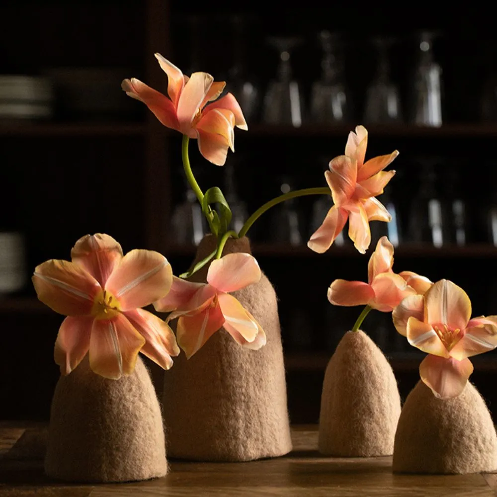 Muskhane Set of 3 Tinkerbells Vase - Nude
