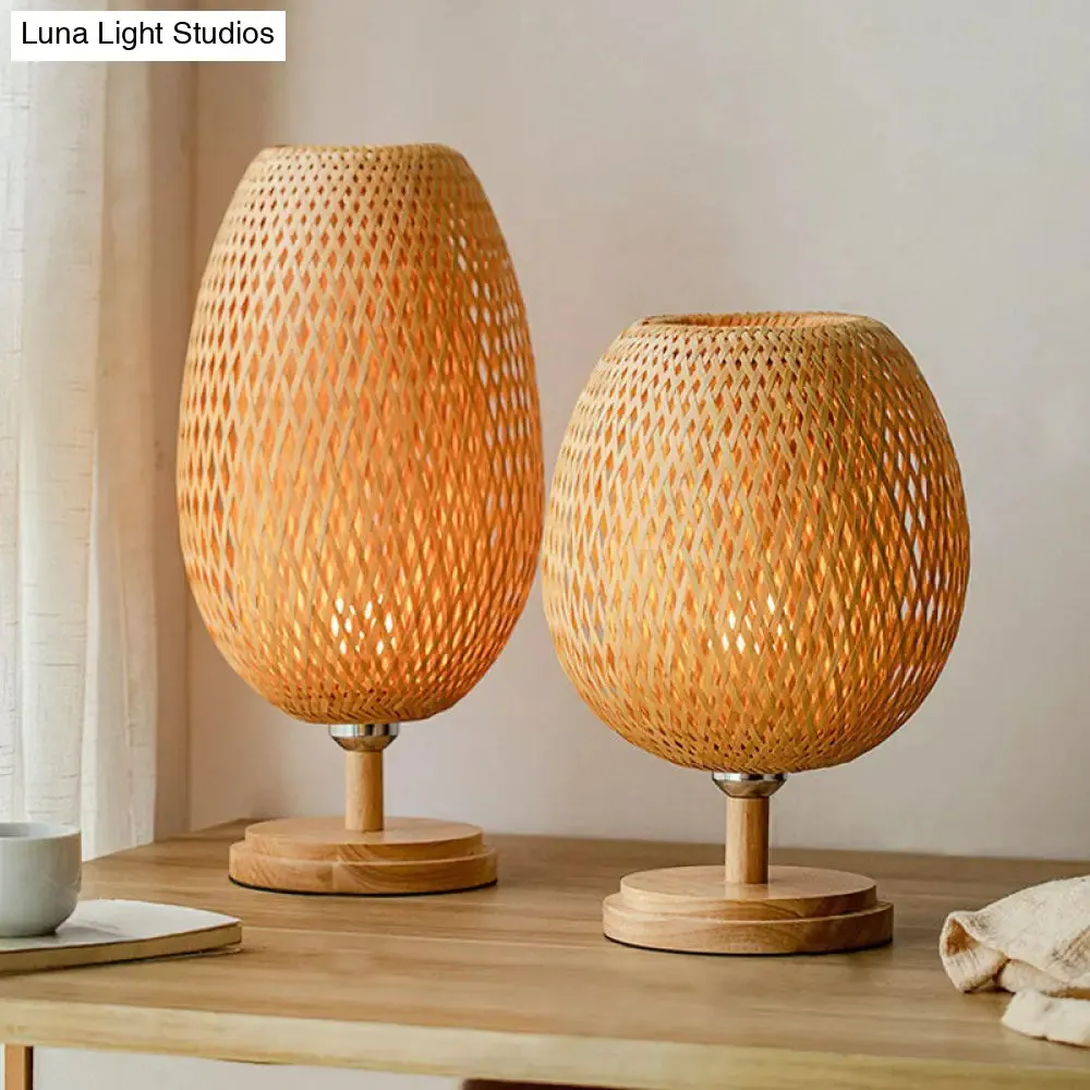Nordic Style Bamboo Wood Table Lamp - Wineglass Design, 1 Bulb Nightstand Light for Bedroom