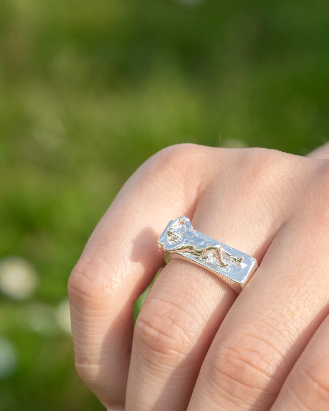 "I'd love to watch the clouds with you" Ring