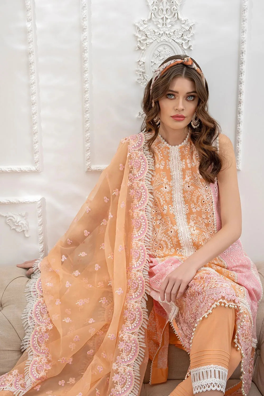 Sobia Nazir Luxury Lawn Collection 2021 – Design 2B